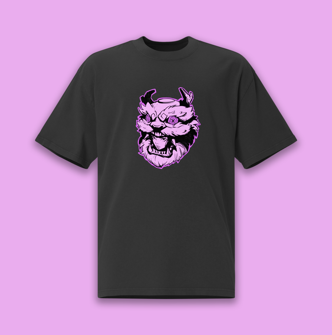 Dragon girl Oversized black shirt