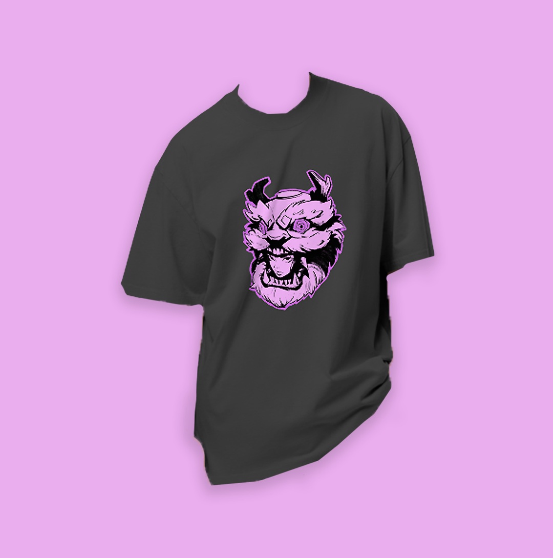 Dragon girl Oversized black shirt